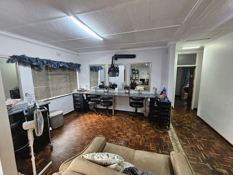 House for Sale in Sasolburg CBD – Ideal for Business or Home! - Photo 6