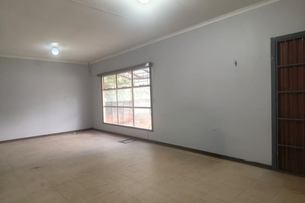 Are you looking for a property where your kids are close to school? - Photo 4