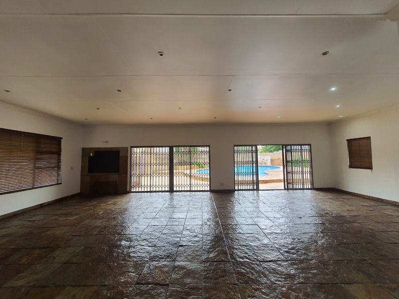 Hidden Gem In The Prime Area Of SW 5 Proper - Photo 10