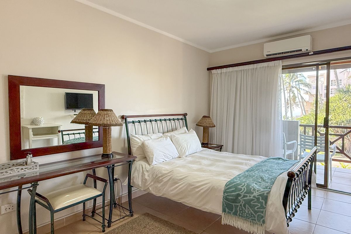 3 Bedroom Sea-Facing Fully Furnished Unit to Rent in La Pirogue, Compensation Beach, Ballito - Photo 5