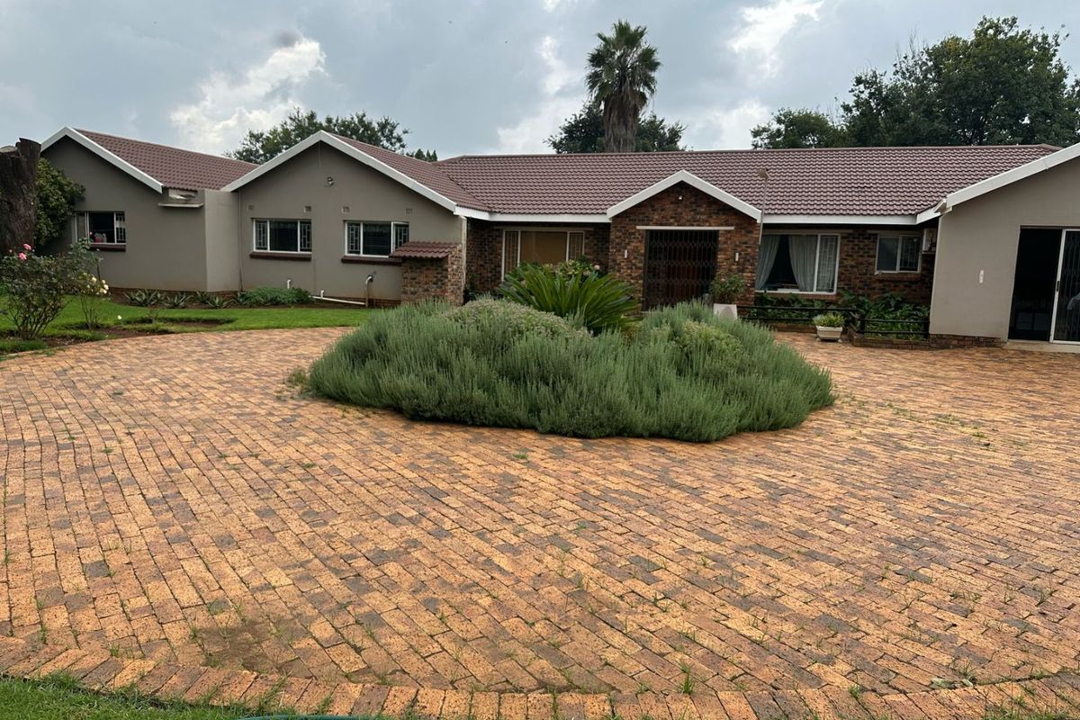 Smallholding For Sale In Vereeniging - Photo 3
