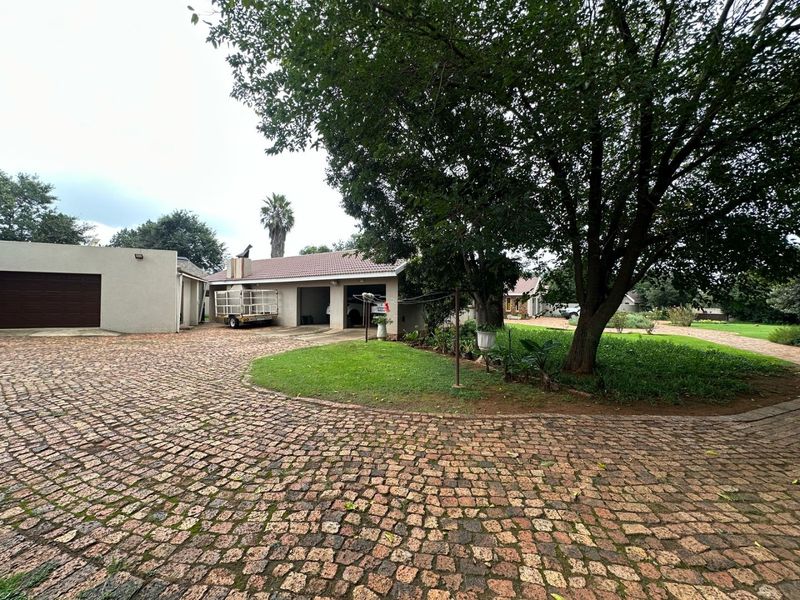 Smallholding For Sale In Vereeniging - Photo 7