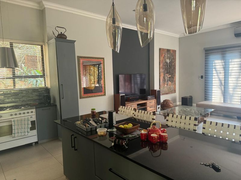 A sophisticated modern home in Zimbali Estate - Photo 10