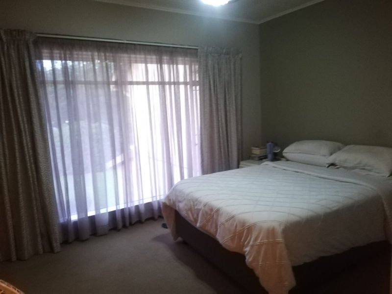 Townhouse For Sale In Vereeniging - Photo 10
