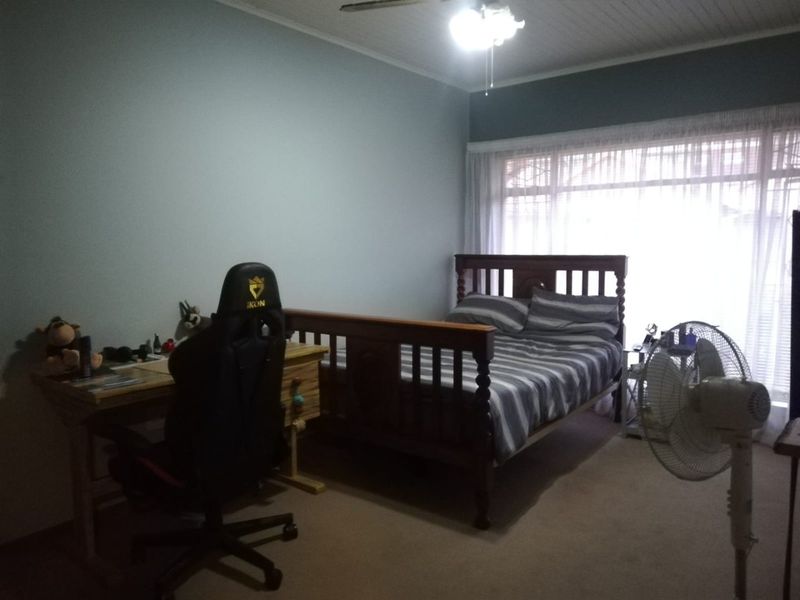 Townhouse For Sale In Vereeniging - Photo 8