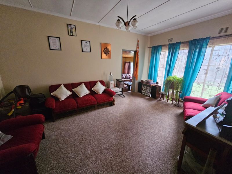 Beautiful 3-Bedroom Home for Sale in Sasolburg – Prime Location Near Schools! - Photo 10