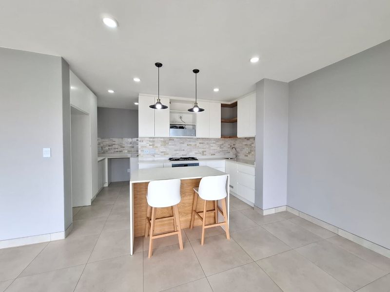 Brand-New Coastal Villa with Stunning Seaviews in Shaka’s Rock, Ballito - Photo 8