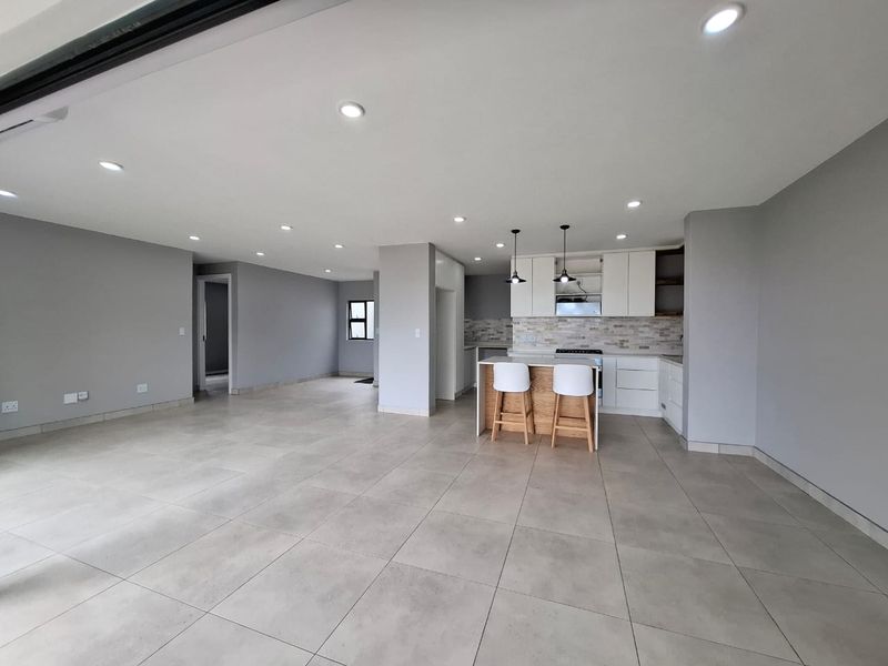 Brand-New Coastal Villa with Stunning Seaviews in Shaka’s Rock, Ballito - Photo 6