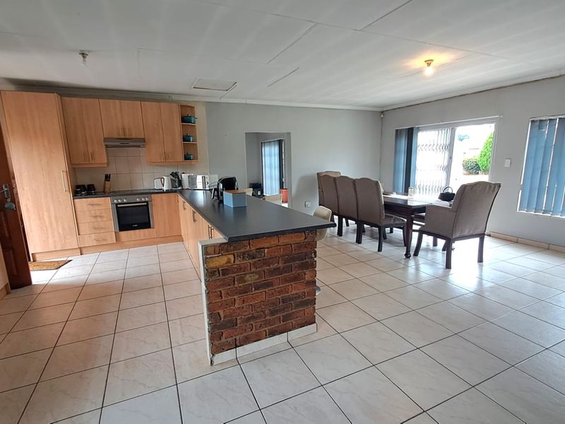 LOVELY FAMILY HOME TO RENT IN WALDRIFT - Photo 8