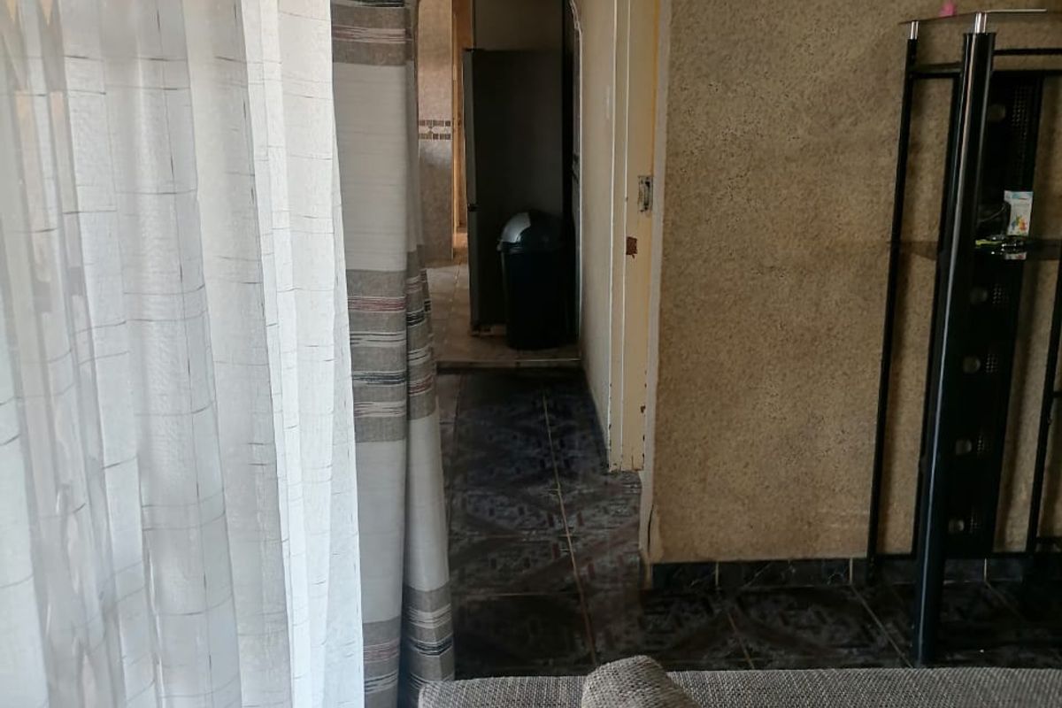 Starter Family Dream Home! Modern Comfort & Ample Space Await! - Photo 3