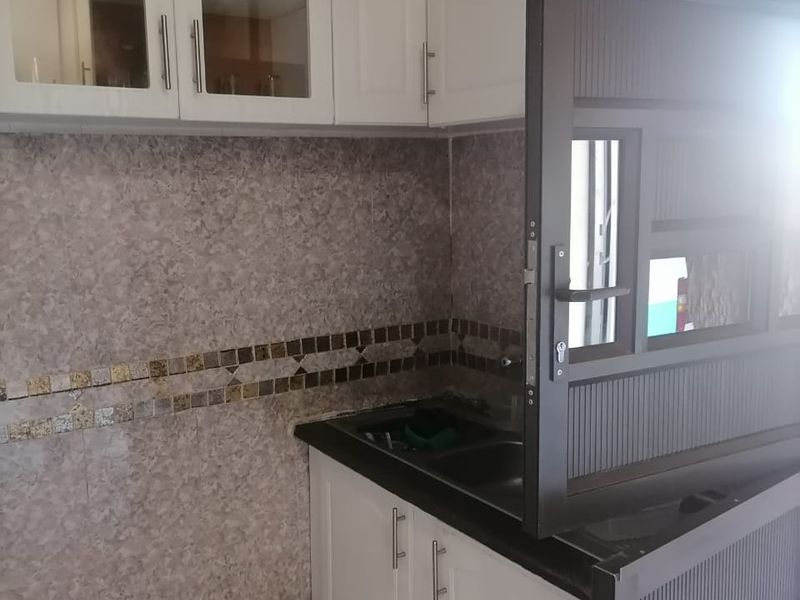 Starter Family Dream Home! Modern Comfort & Ample Space Await! - Photo 4