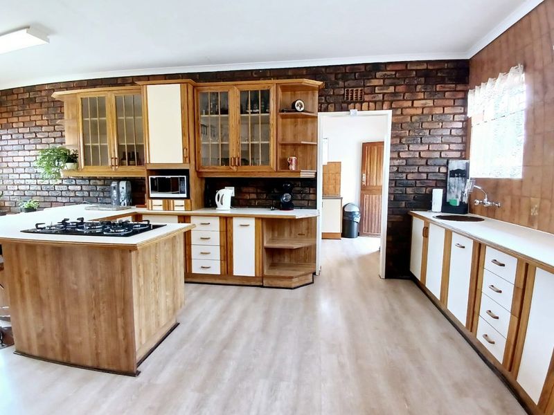 House For Sale In Vereeniging - Photo 7