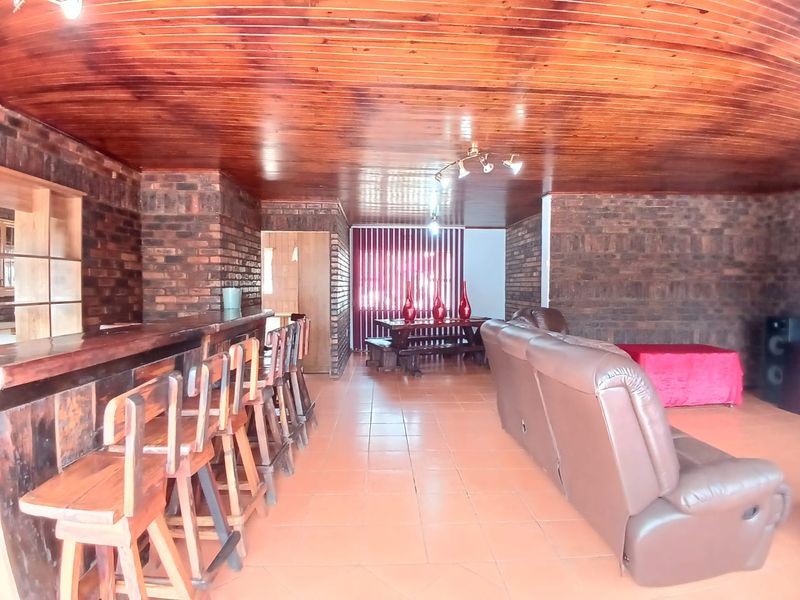 House For Sale In Vereeniging - Photo 6