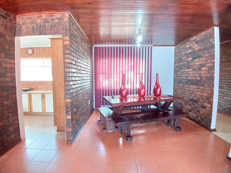 House For Sale In Vereeniging - Photo 5