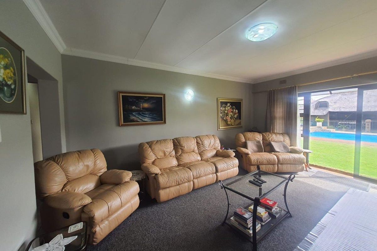 Sonland Park Beautiful Bargain Buy - Photo 3