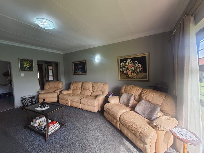 Sonland Park Beautiful Bargain Buy - Photo 2