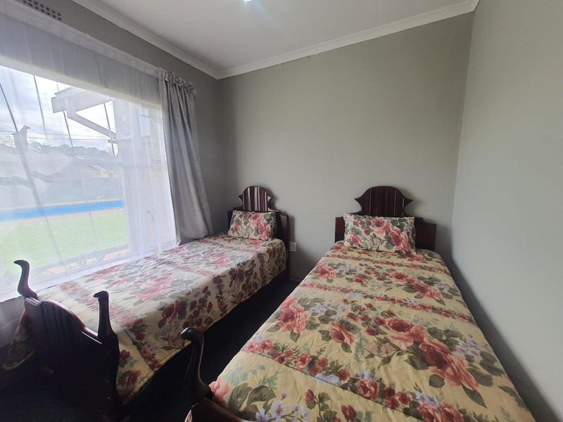 Sonland Park Beautiful Bargain Buy - Photo 8