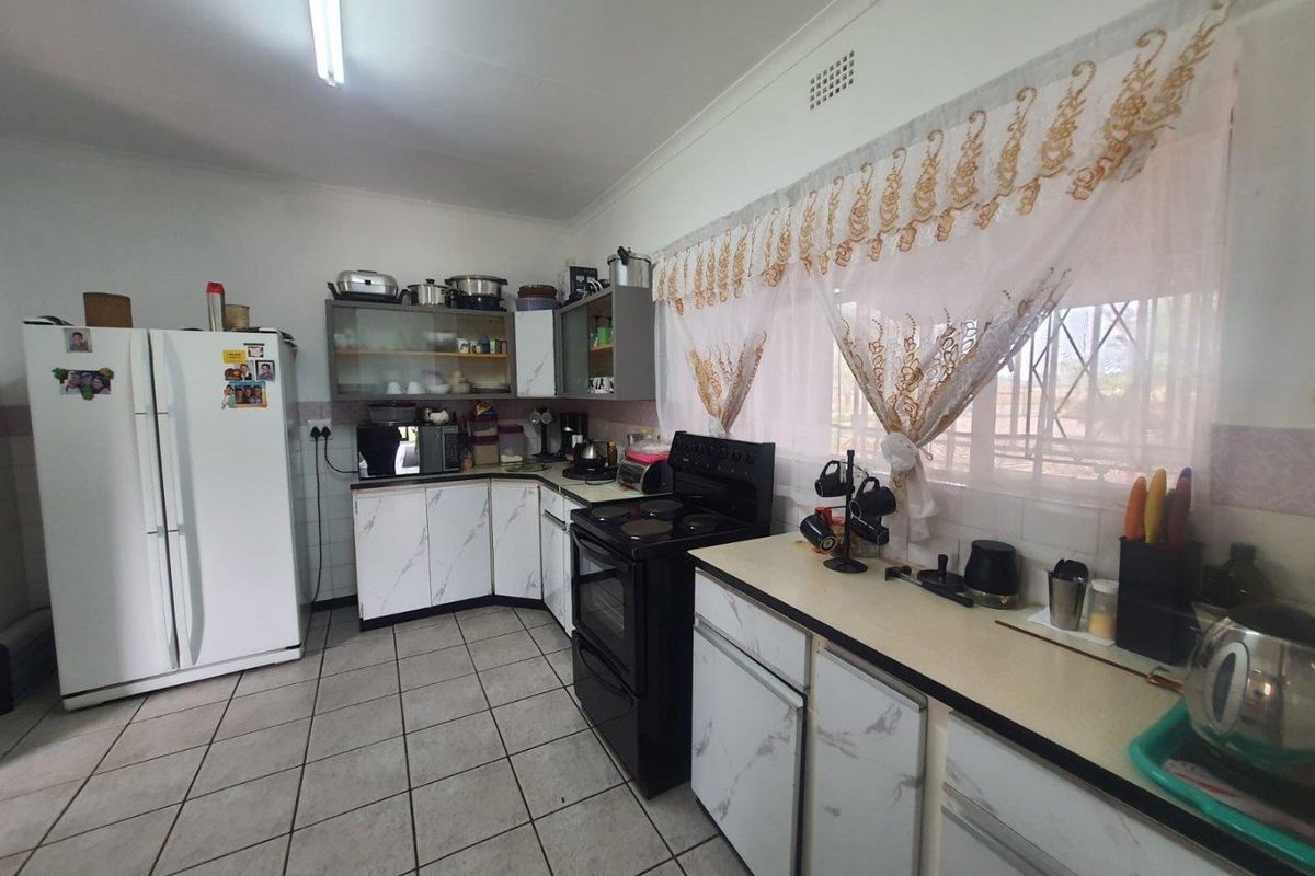 Sonland Park Beautiful Bargain Buy - Photo 5