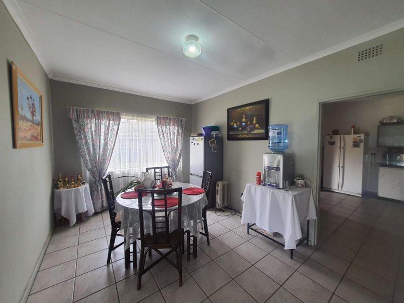 Sonland Park Beautiful Bargain Buy - Photo 4