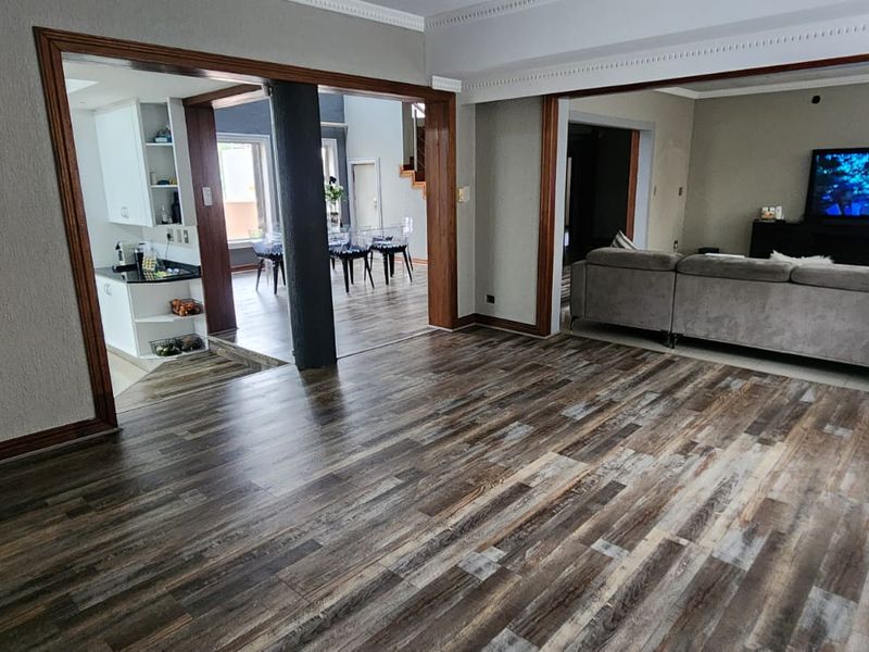 Extraordinary Mansion  for sale in SW 5 proper - Photo 9