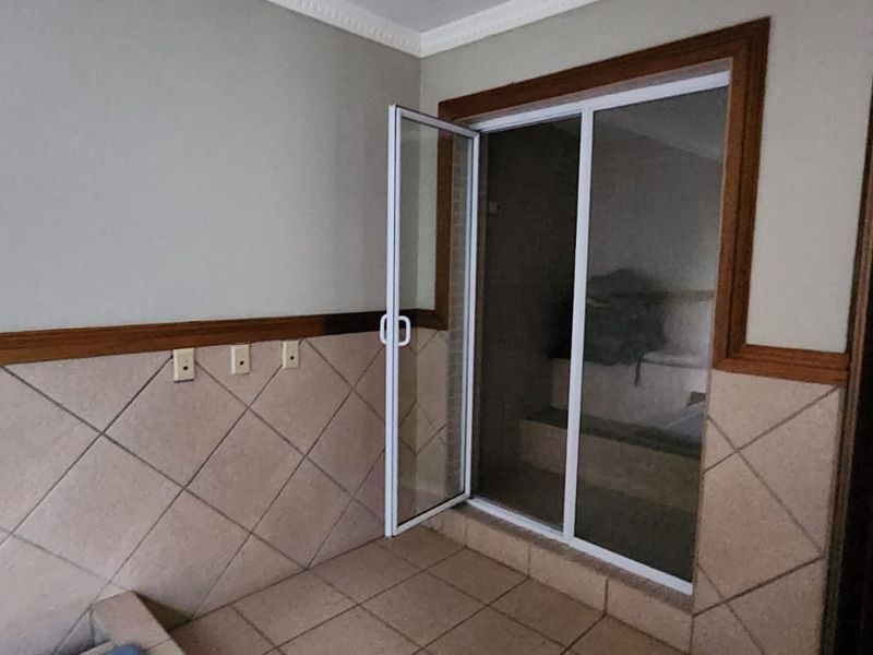 Extraordinary Mansion  for sale in SW 5 proper - Photo 8