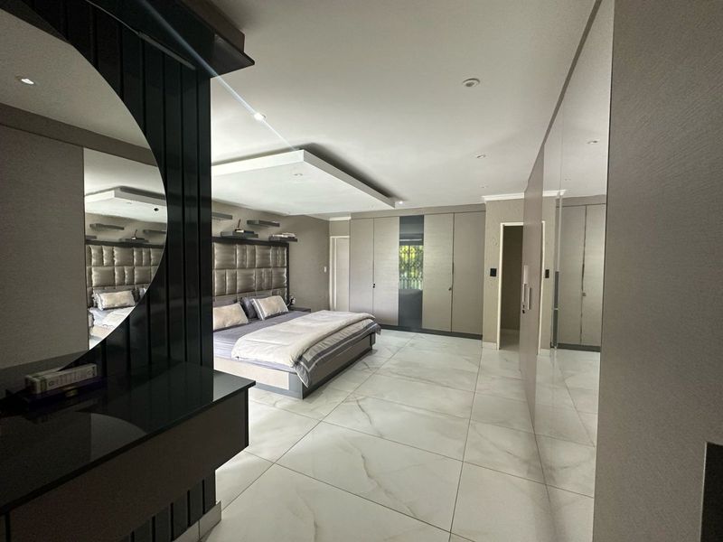 House For Sale In Vereeniging - Photo 3