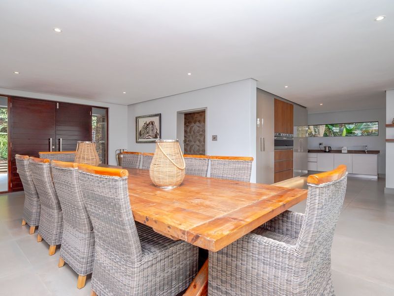 Luxurious Retreat in Zimbali Estate - Photo 7