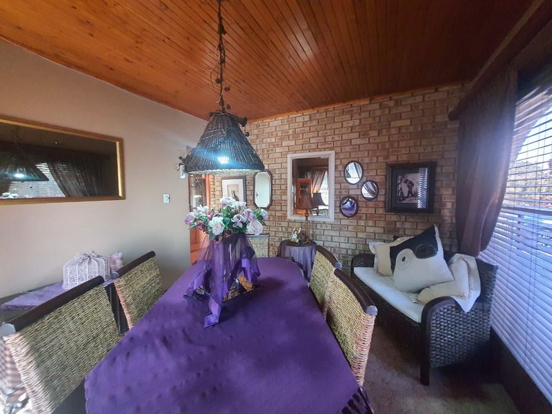 Lovely One Of A Kind Property New To The Market - Photo 4