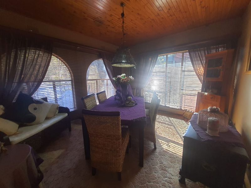 Lovely One Of A Kind Property New To The Market - Photo 7