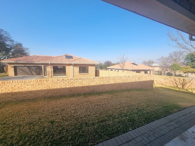 Almost retiring?? Thinking of where to retire? - Photo 3