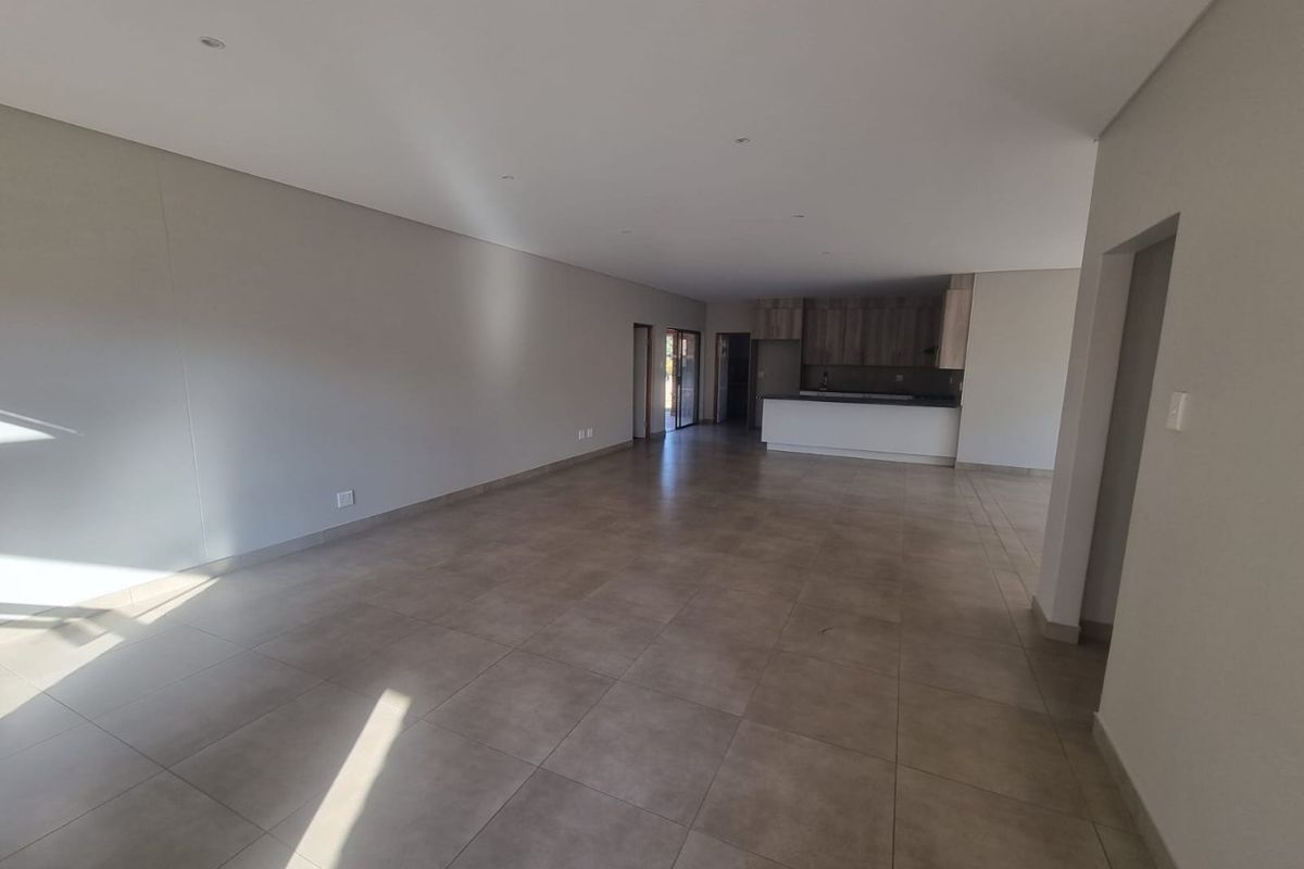 Almost retiring?? Thinking of where to retire? - Photo 2