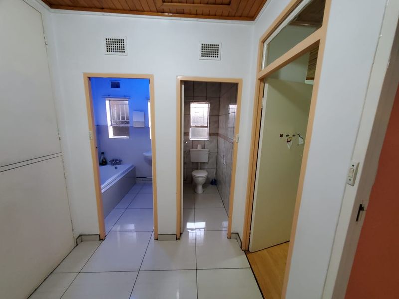 Family home for sale in Vanderbijlpark SW area. - Photo 7