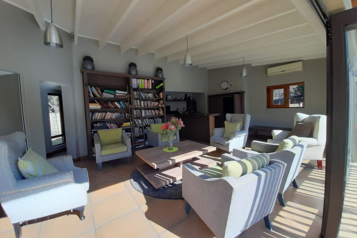 Prime Location Property In Sasolburg New To The Market - Photo 2