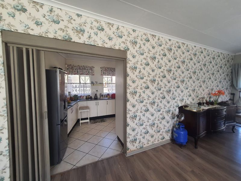 Price REDUCED With R400 000 To Only R1 410 000 (VAT Exclusive) - Photo 7