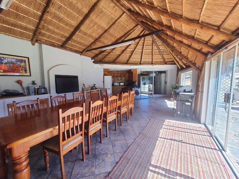 Price REDUCED With R400 000 To Only R1 410 000 (VAT Exclusive) - Photo 2