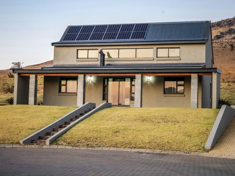 4 Bedroom Country Home in Secure Estate - Photo 4