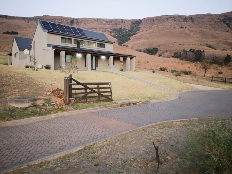 4 Bedroom Country Home in Secure Estate - Photo 7