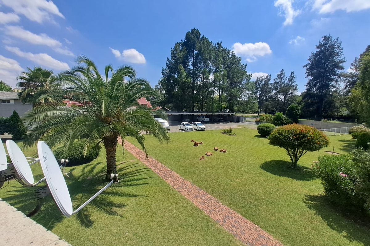 BEAUTIFUL 2 BEDROOM APARTMENT FOR RENT - Photo 3