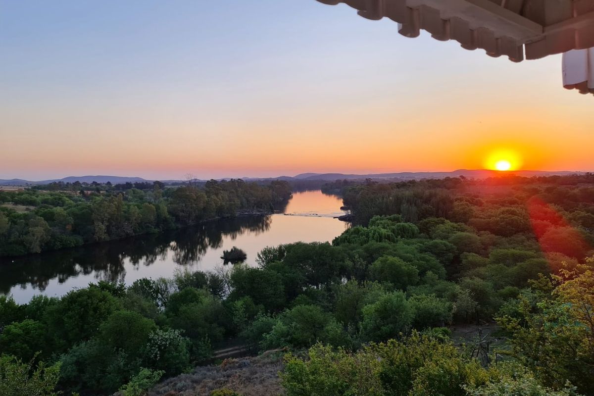 Magnificent 3 Story House for Sale in Vaaloewer - Photo 2