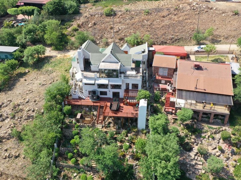 Magnificent 3 Story House for Sale in Vaaloewer - Photo 8