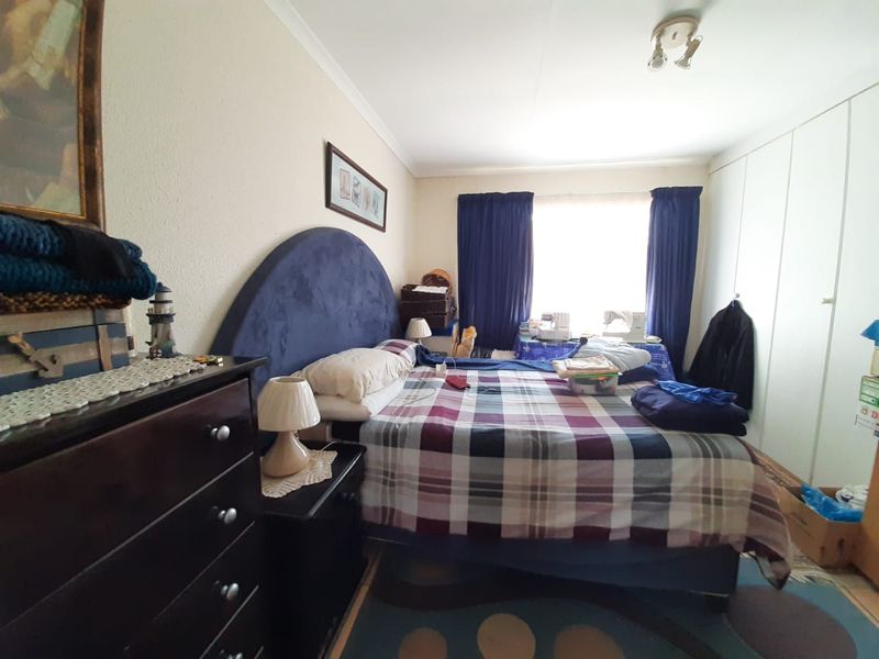 Facebrick townhouse for sale in Sasolburg in popular complex - Photo 6