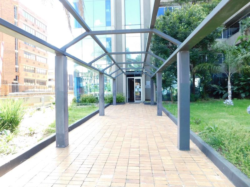 Ideal Subdivisible Call Centre Space Available To Suit. - Photo 3