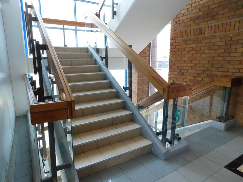 Ideal Subdivisible Call Centre Space Available To Suit. - Photo 9