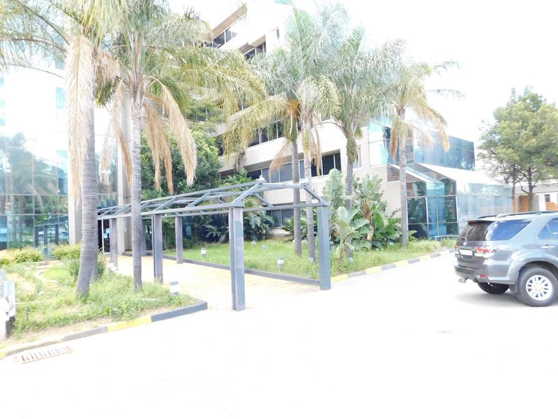 Ideal Subdivisible Call Centre Space Available To Suit. - Photo 2