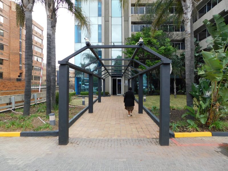 Entire Floor Perfect For Call Centres / Adult Education Businesses. - Photo 3