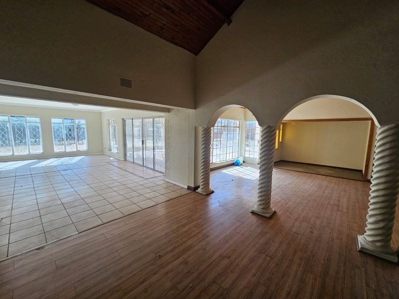 *For Sale: Stunning Newly Renovated Home in Three Rivers* - Photo 10