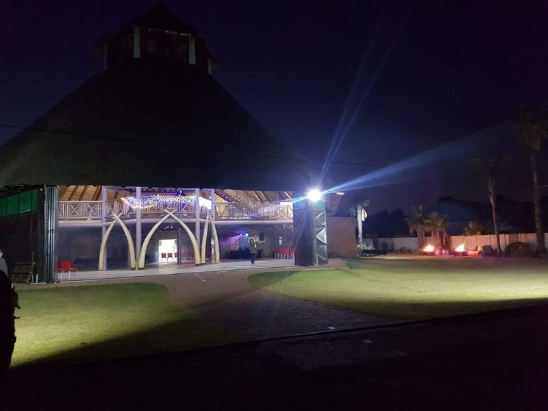 Immaculate venue for sale in Vanderbijlpark - Photo 4