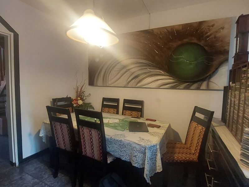 Lovely 3 bedroom townhouse for sale close to town Sasolburg - Photo 5