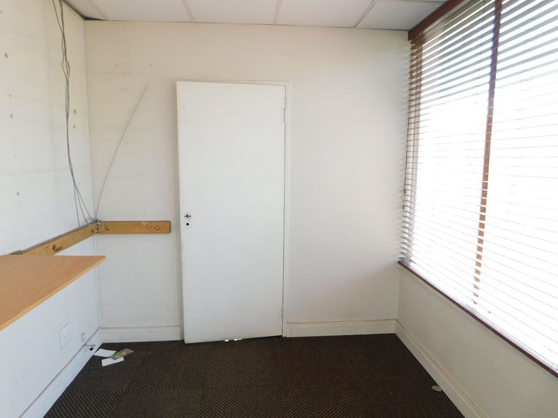 Dunkeld West Offices At A Very Convenient Address Available Now. - Photo 9
