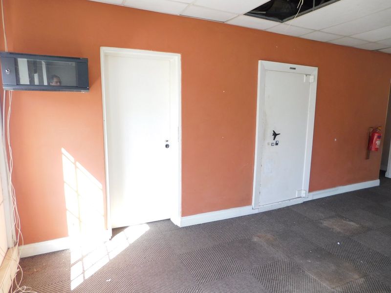 Dunkeld West Offices At A Very Convenient Address Available Now. - Photo 7